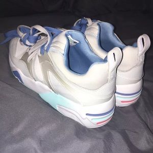 Puma X Pink- Dolphin Collab men’s shoe